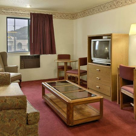 Hotel Super 8 Butler Chambre photo